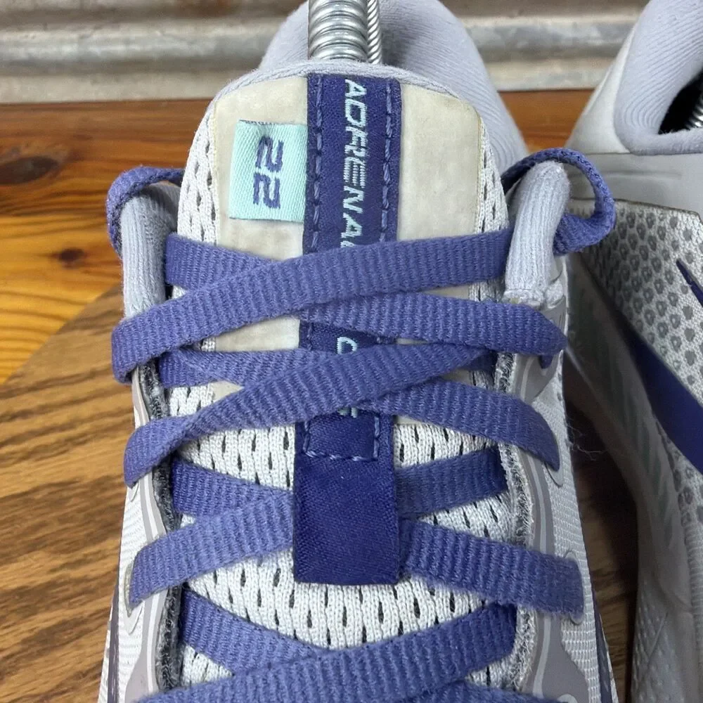 Brooks Womens Adrenaline GTS 22 1203531D045 Gray Running Shoes Sneakers Size 9 D